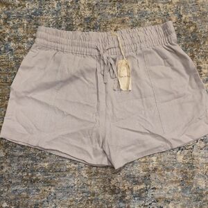 Hem & Thread High Waist Light Gray Shorts